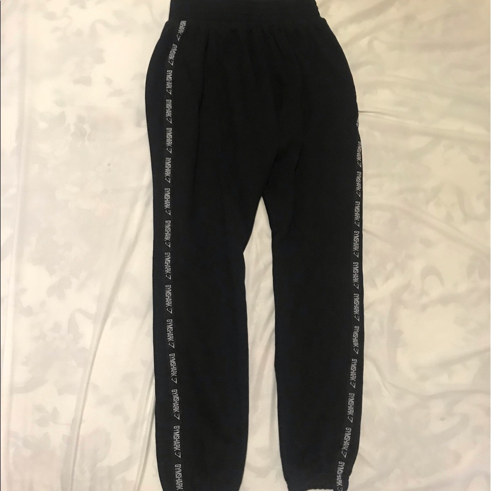 NWOT BLACK GYMSHARK SWEATPANTS JOGGERS